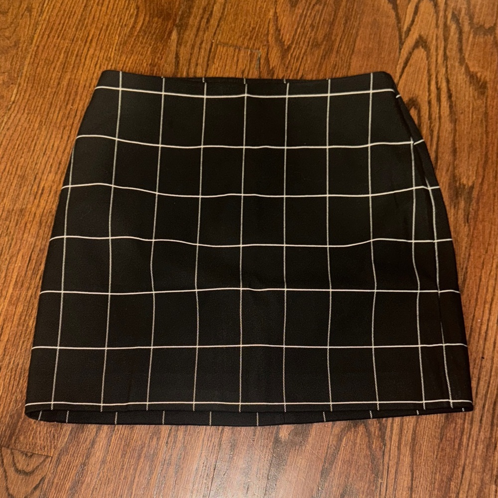 H&M Black and White Checkered Mini Skirt